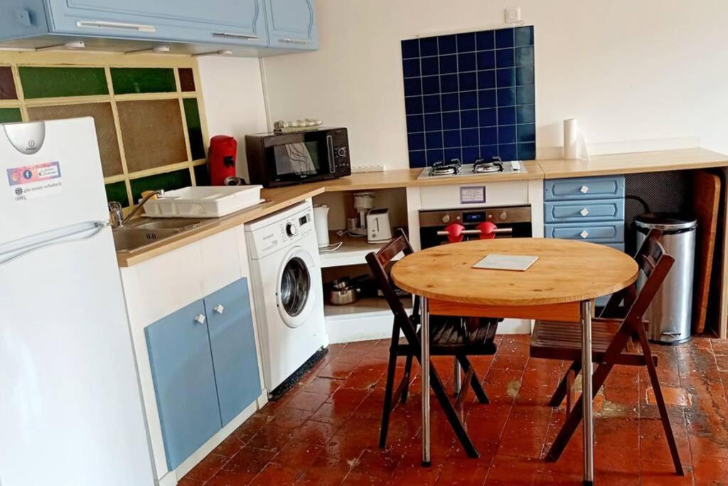 La Tomette Entre Terre Et Mer 2 Etoiles Apartman Maury Kültér fotó